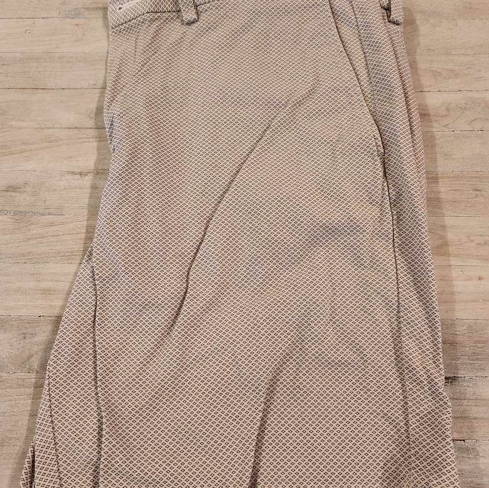 Shorts - Picture 2 of 2